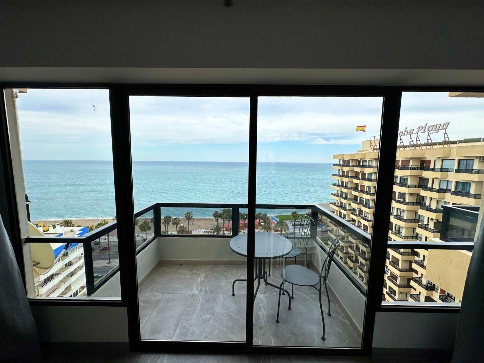 Apartamento Aloha Playa Sol Y Mar Benalmádena Exterior foto